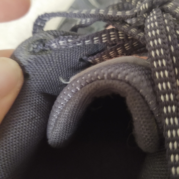 New Balance All Terrain women's sneakers size 7.5 - Picture 5 of 11